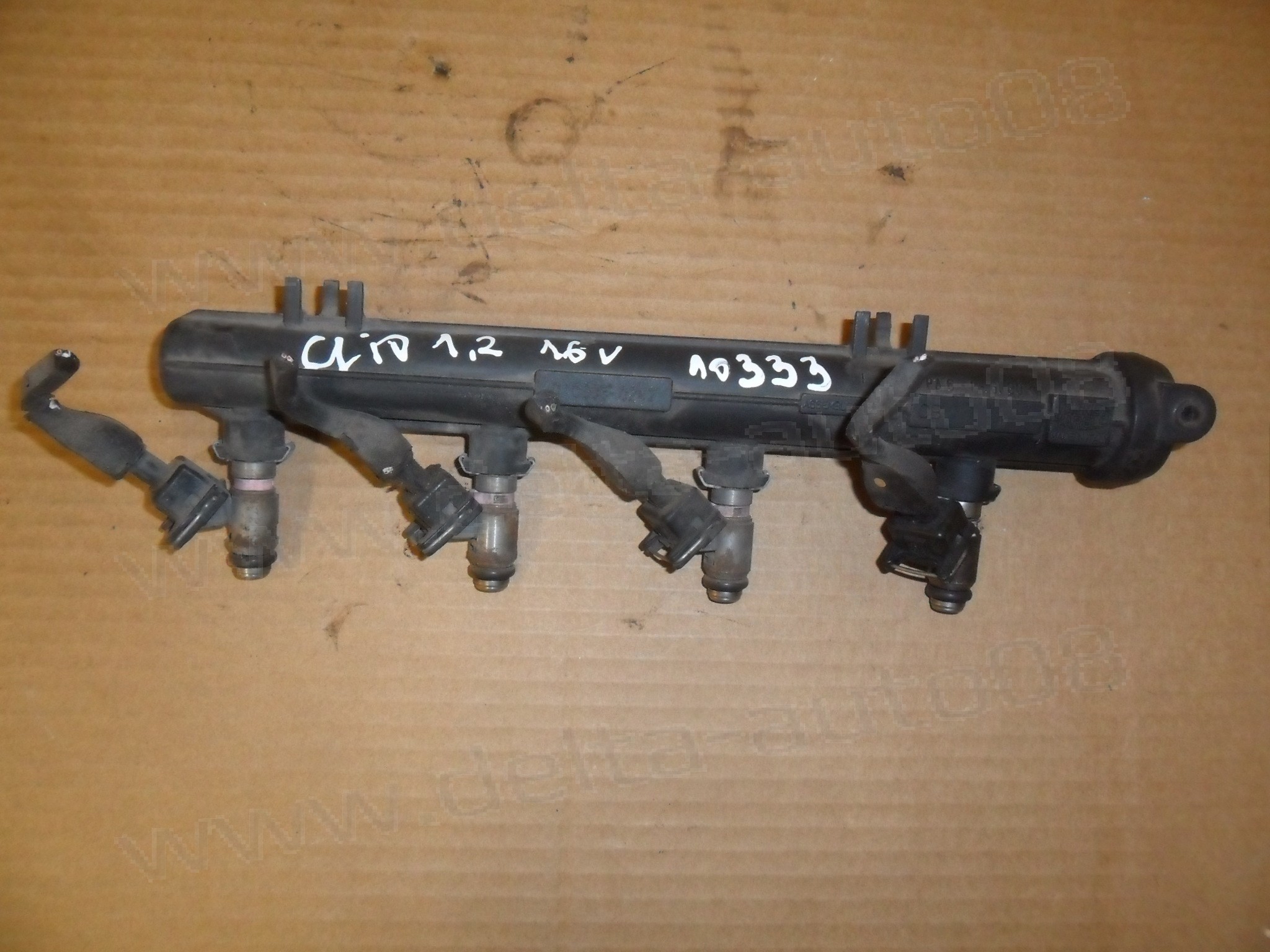 Горивна рейка, дюзи, Renault Clio, 1. 16V, 8200051963 