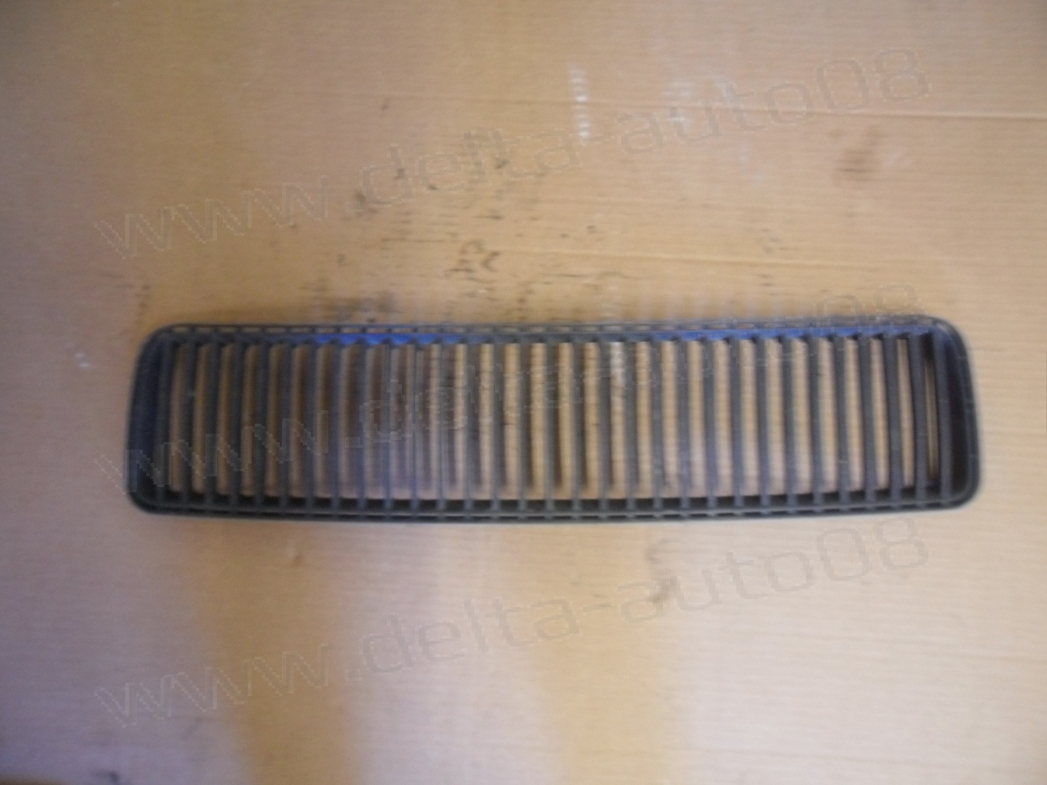 Решетка предна броня за Skoda Superb, 2001-2008г.