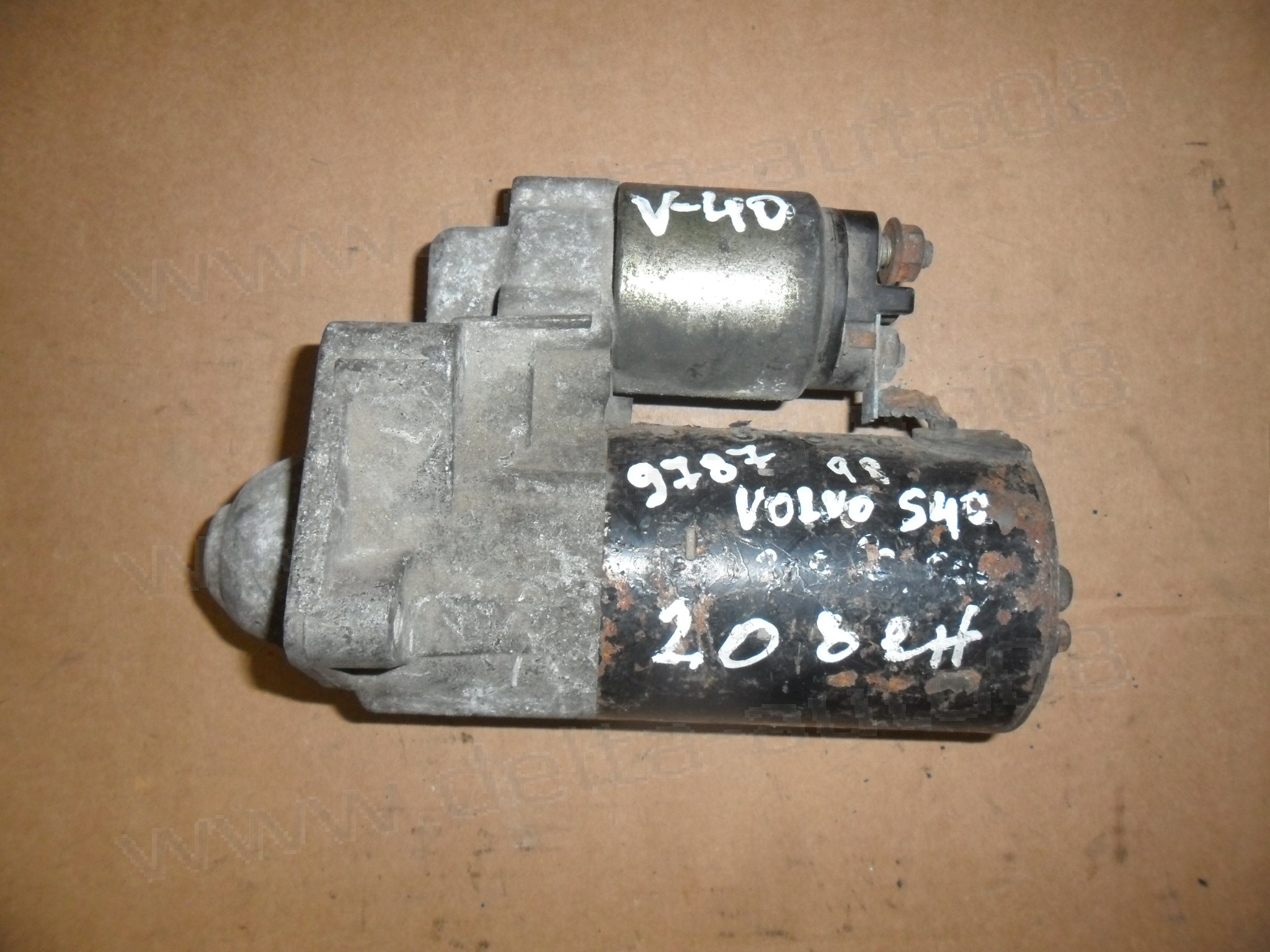 Стартер за Volvo V40, S40, 2.0 i 