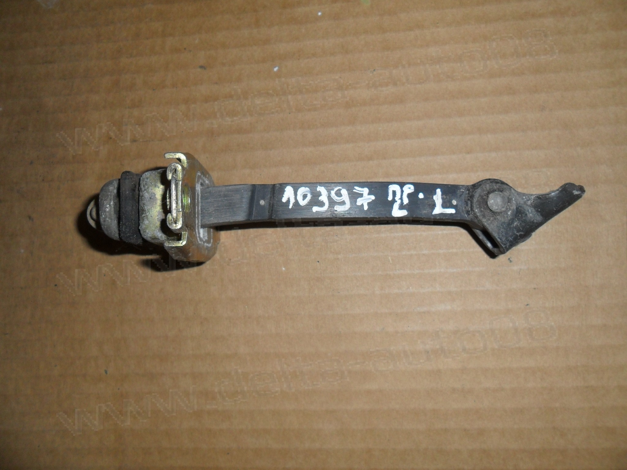Обтегач, стопер, ограничител, предна лява врата, Honda Civic VII, 2001-2006г.