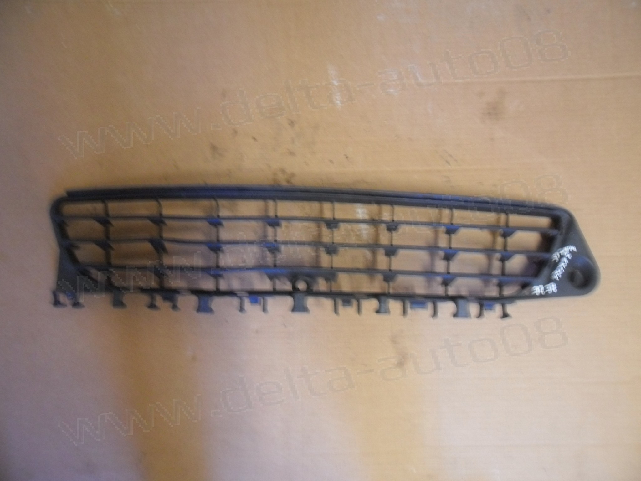 Решетка предна броня за Opel Signum, Vectra C, 2000-2008г., 13100588 