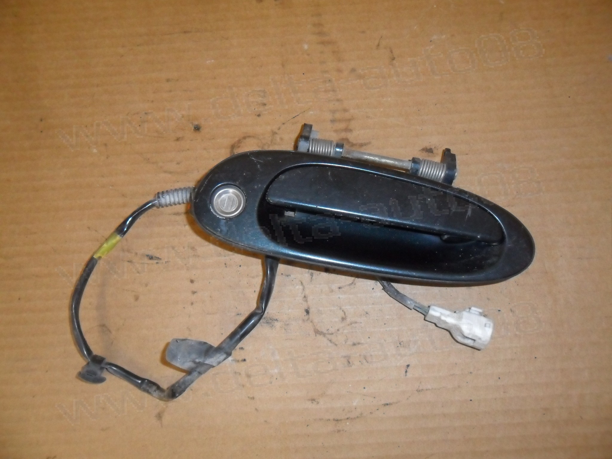Дръжка, предна дясна за Toyota Soarer, 1990-2000г.