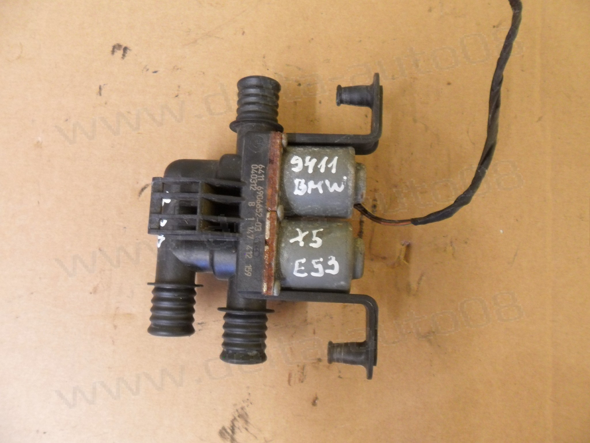 Клапан охлаждаща течност, клапан парно за BMW X5, E53, 3.0 D, 218к.с., 2000-2006г., 1 147 412 159, 1147412159, 6411 6906652-03, 64116906652-03, 6411690665203