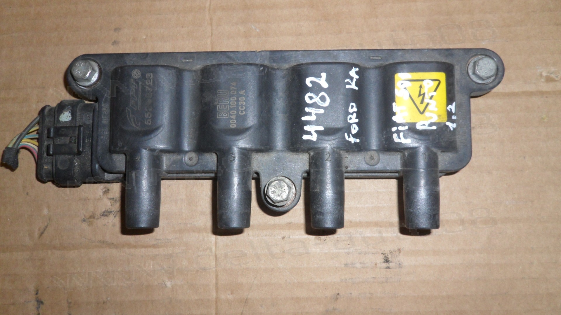 Бобина за Fiat Punto Grande Punto, Fiat 500, Ford Ka, 1.2, 2005-2016г., 55208723, 0040.100.074, 0040100074, 1041 300 005 0200, 10413000050200