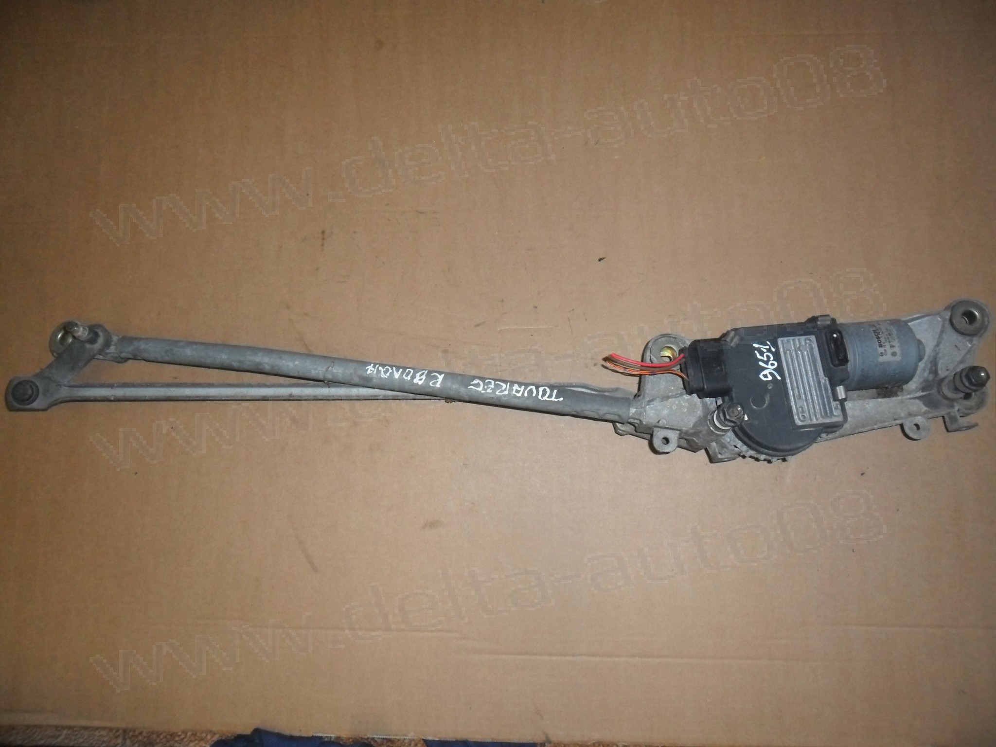 Механизъм, мотор предни чистачки, VW Touareg, 2002-2010г., 7L0 955 023 Q, 7L0955023Q, 7L0 955 119 L, 7L0955119L, 0 390 241 836, 0390241836, десен волан 