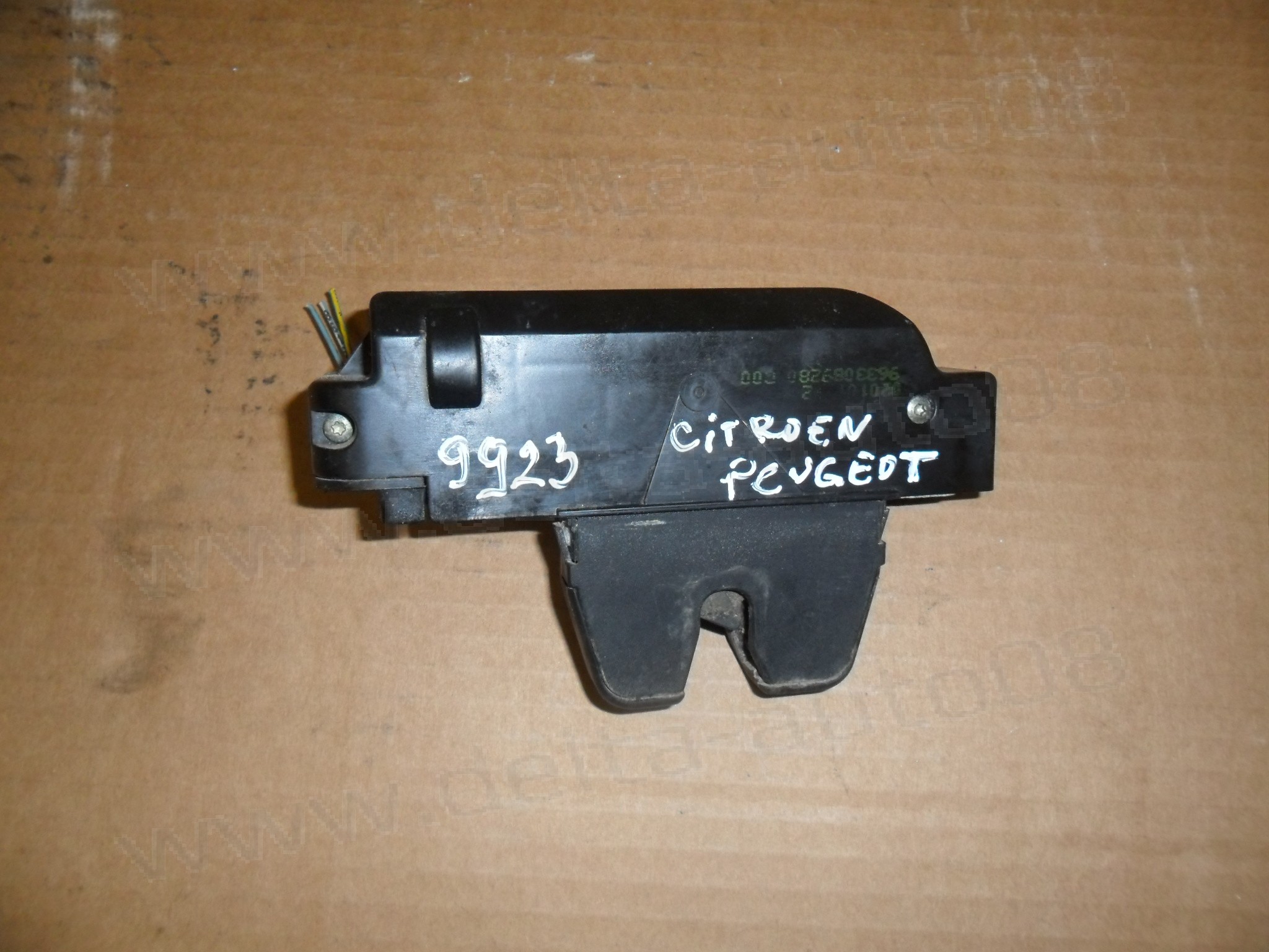 Брава заден капак за Peugeot 206, 307, 407, 607, 807, Citroen C2, C3, C4,  C5, C8, Xsara, Xsara Picasso, 9633089280