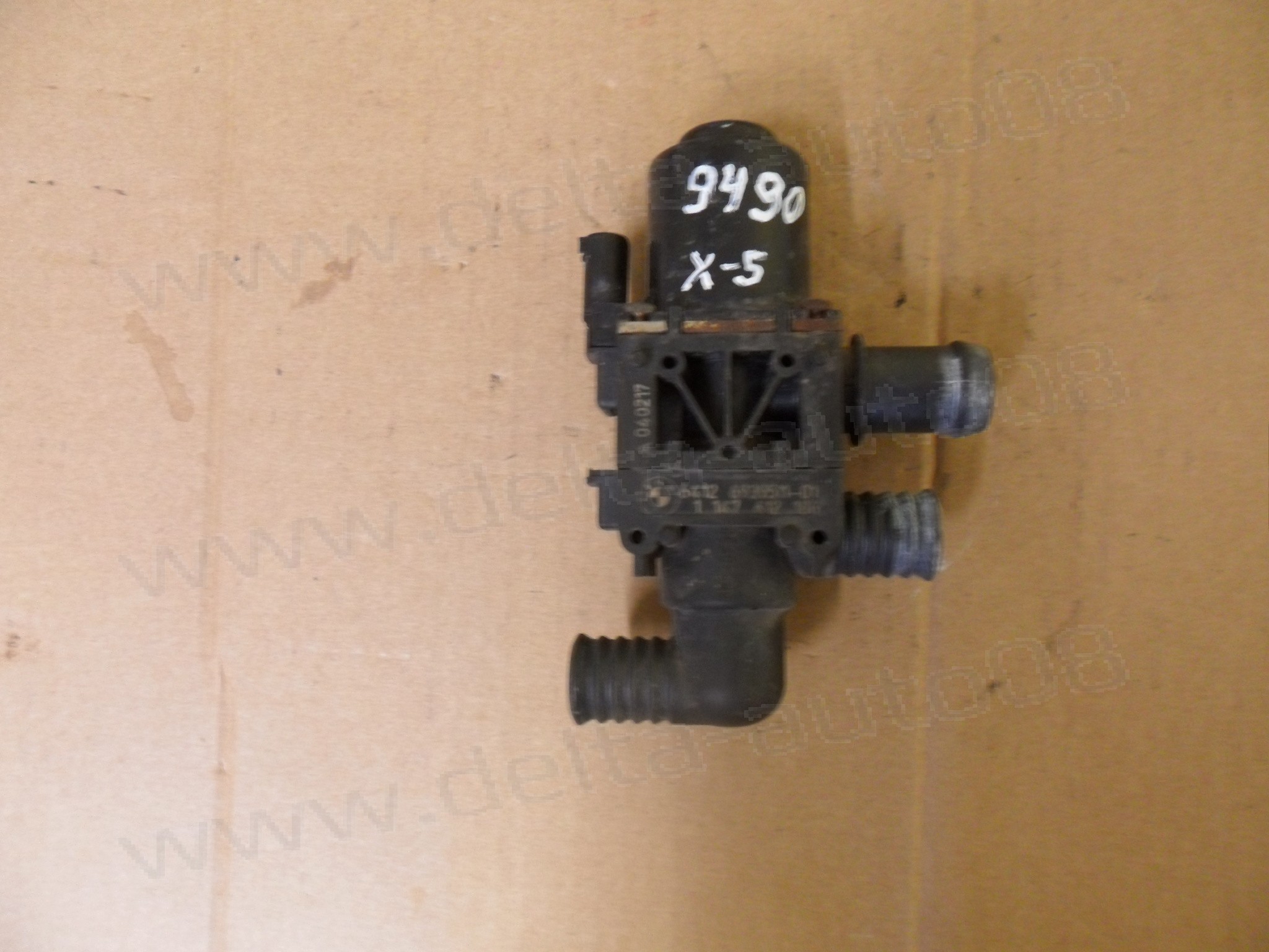 Клапан охлаждаща течност, клапан парно, BMW X5, E53, 3.0 D, 218к.с., 2000-2006г., 1 147 412 186, 1147412186, 6412 6939511-01, 64126939511-01, 6412693951101