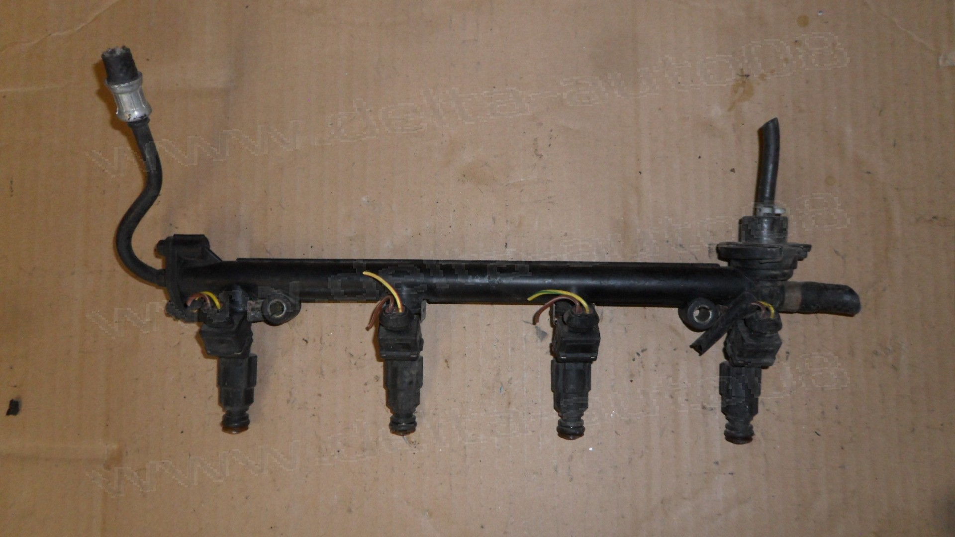 Горивна рейка, дюзи, клапан за Rover 25, 1.6i, 16V 