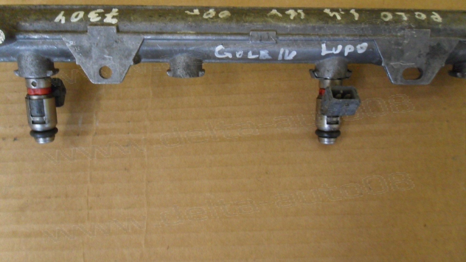 Горивна рейка, дюзи, клапан за VW Polo, Golf IV, Lupo, 1.4i, 16V,  1999-2001г., 036 133 319 AM, 036133319AM, 036 133 035 A, 036133035A 