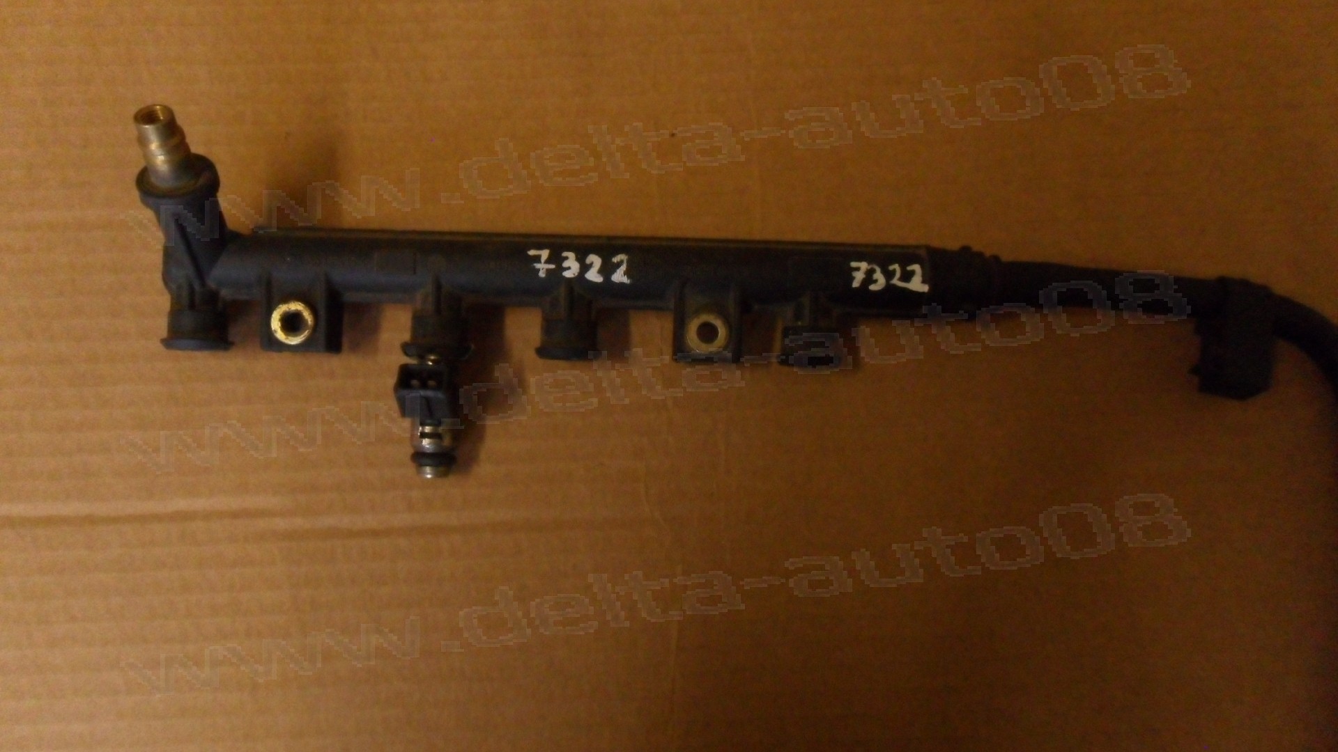 Горивна рейка, дюзи за Fiat Punto, Doblo, Panda, 1.2i, 1.1i, 1999-2005г., 3219018301