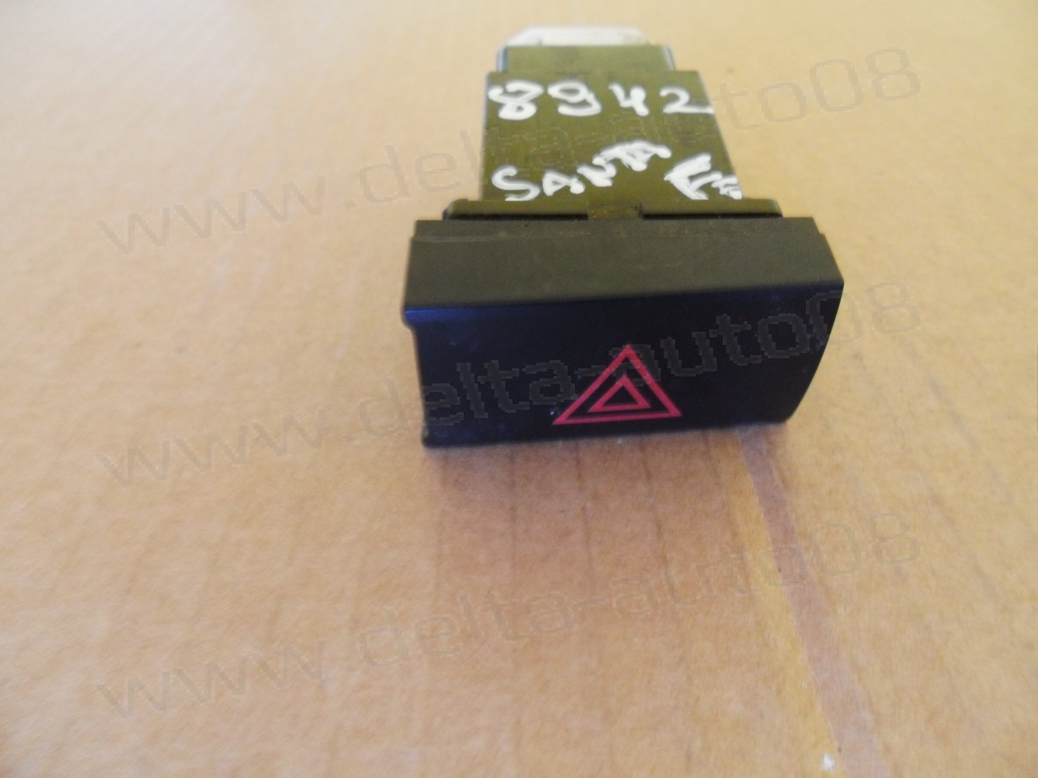 Бутон аварийни светлини за Hyundai Santa Fe, 2006-2012г.