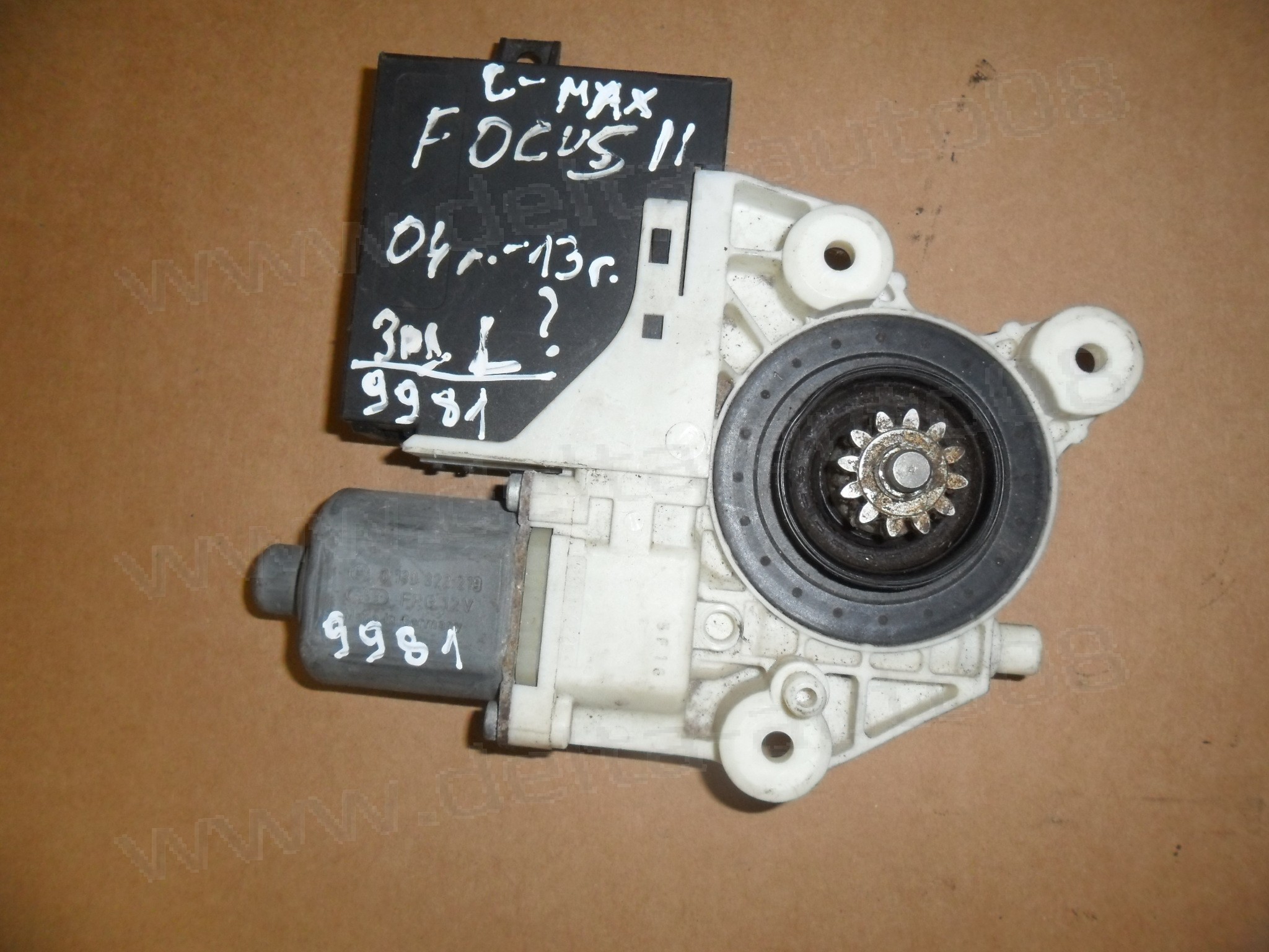 Мотор стъклоповдигач, заден ляв, Ford Focus II, C-Max, 2004-2013г., 0 130 822 219, 0130822219, 994 813-101, 994813-101, 994813101, 5WK11574I 