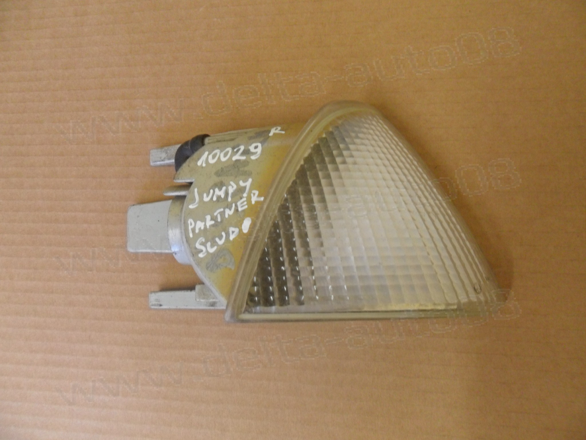 Мигач, десен, Citroen Jumpy, Peugeot Expert, Fiat Scudo, 1996-2005г., 36180748