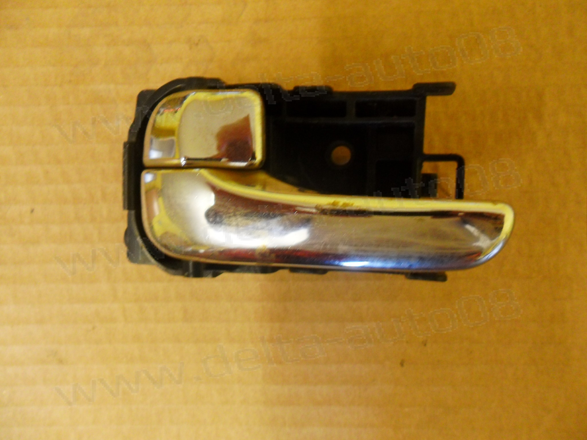 Дръжка вътрешна, предна лява, Nissan Almera N16, 2000-2006г.