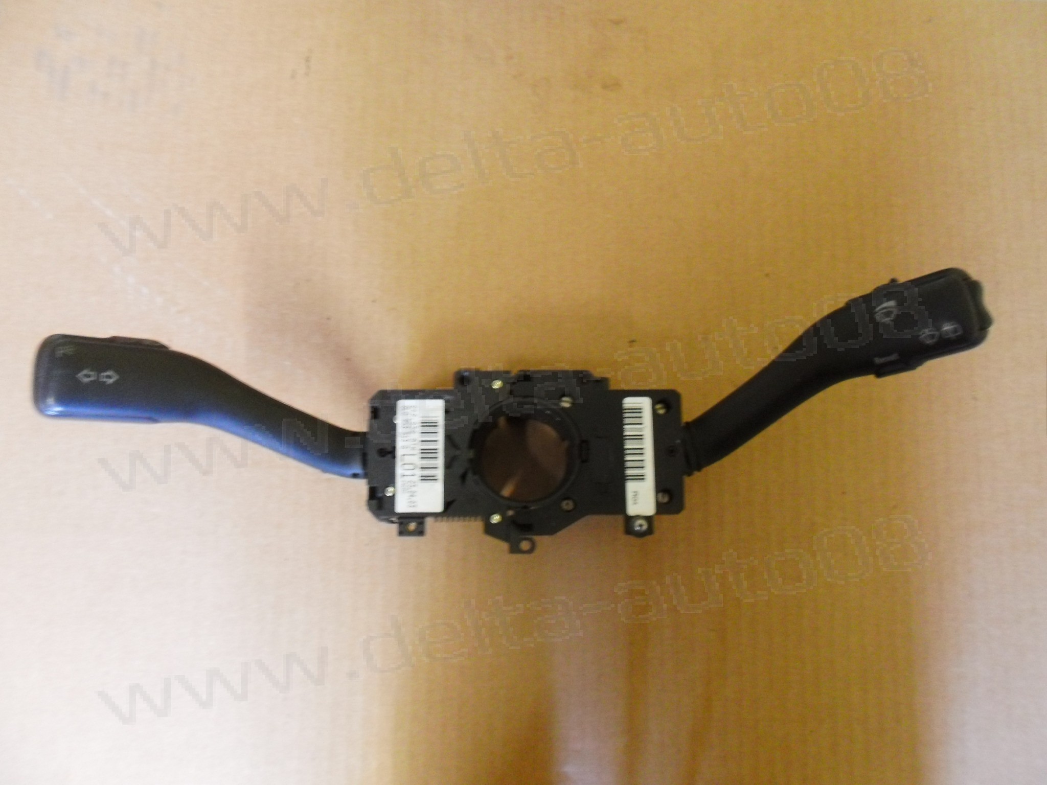 Лостове мигачи, чистачки за Audi A6, VW Golf IV, Passat, Skoda Octavia, 4B0 953 503 H, 4B0953503H, 8L0 953 513 G, 8L0953513G