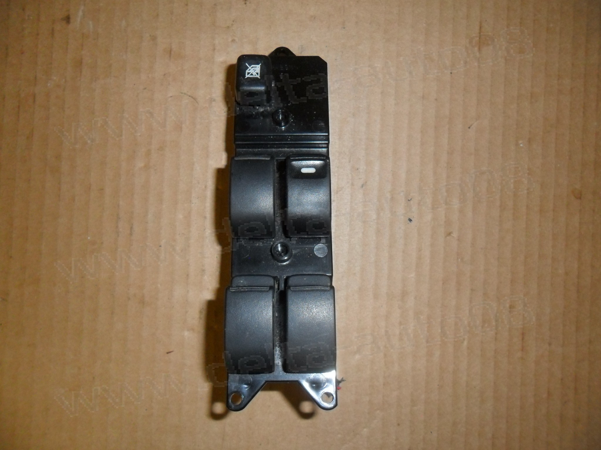 Панел контрол стъкла за Mitsubishi Lancer, 2005-2007г., MN141297