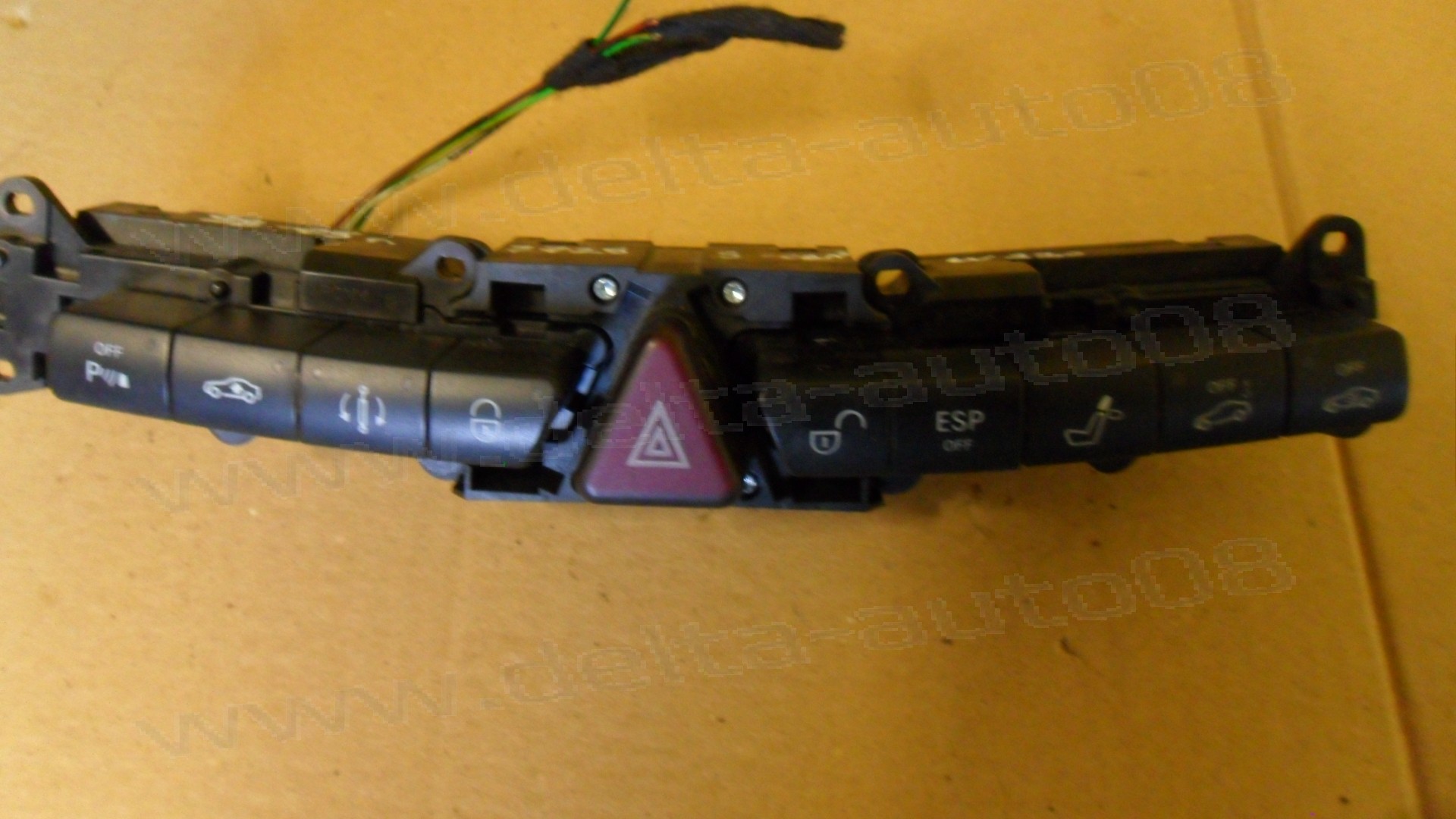 Панел бутони, авариен бутон за Mercedes S-Class, W220, 1998-2005г., 220 821 80 58, 2208218058