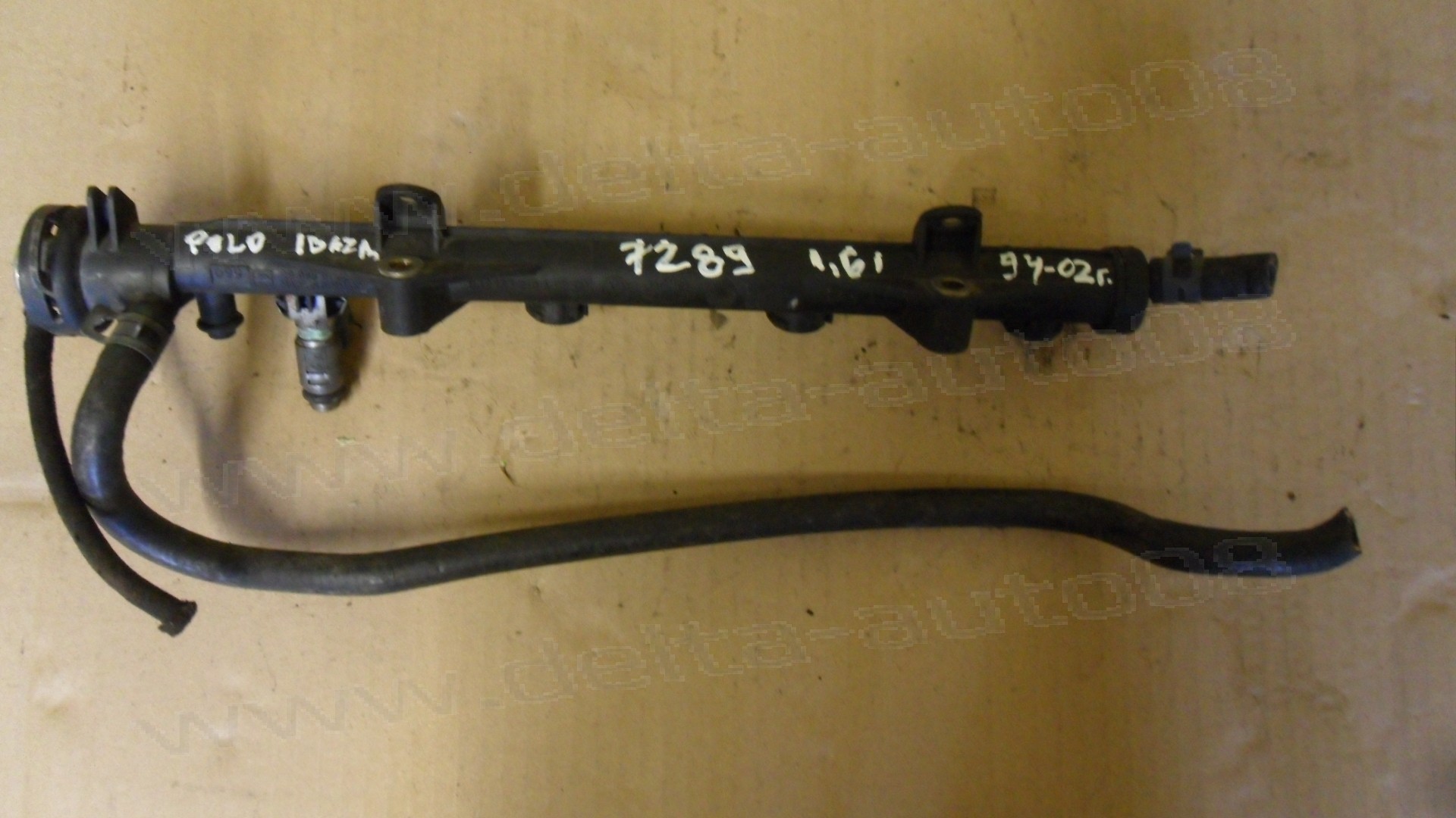 Горивна рейка, дюзи, клапан за VW Polo, Seat Ibiza, Cordoba, 1.6i, 1994-2002г., 29 009 01 839, 2900901839, 032 133 319 A CB 171, 032133319ACB171 
