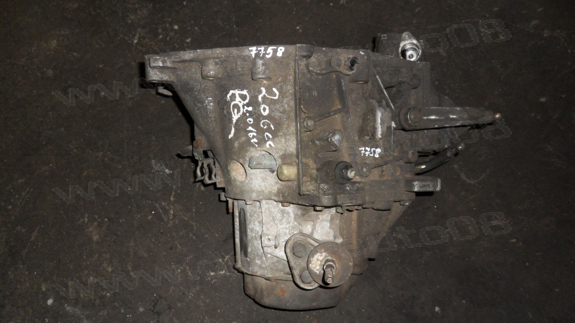 Ръчна скоростна кутия за Peugeot 206 cc, 2.0, 16V, 1998-2009г., 20DM17, 5 скорости