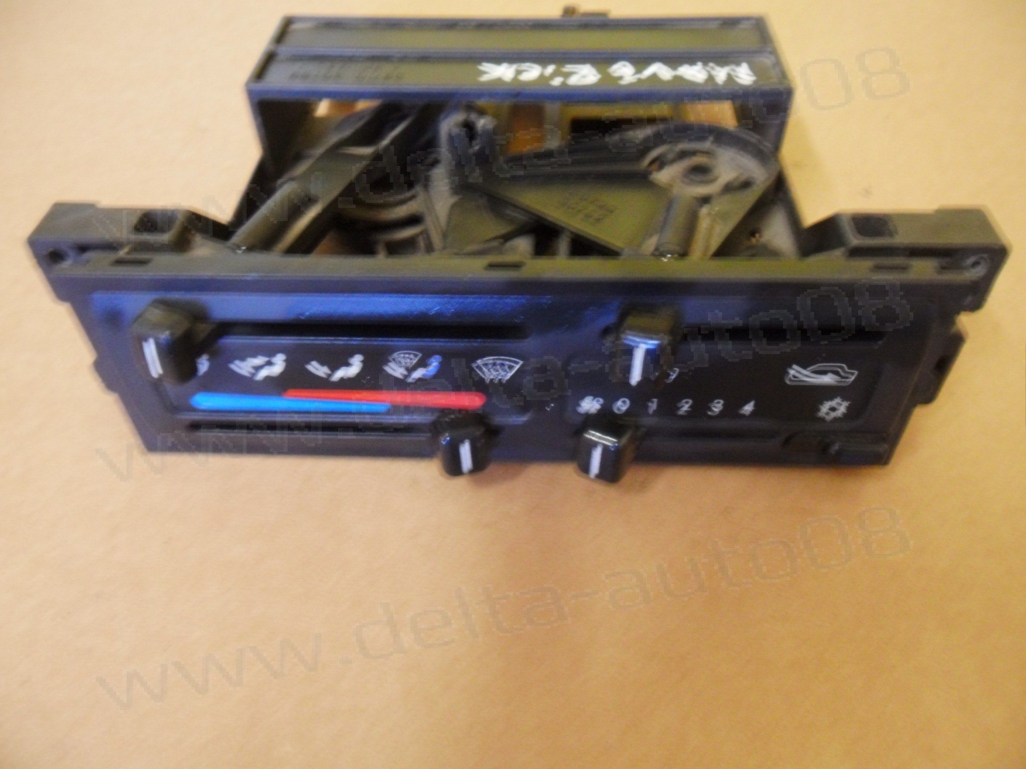 Панел климатик, управление климатик за Nissan Terrano, Ford Maverick, 1996-2000г., десен волан