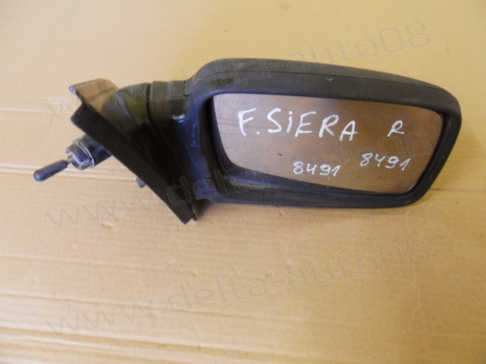 Огледало дясно за Ford Siera, 1987-1993г., механично