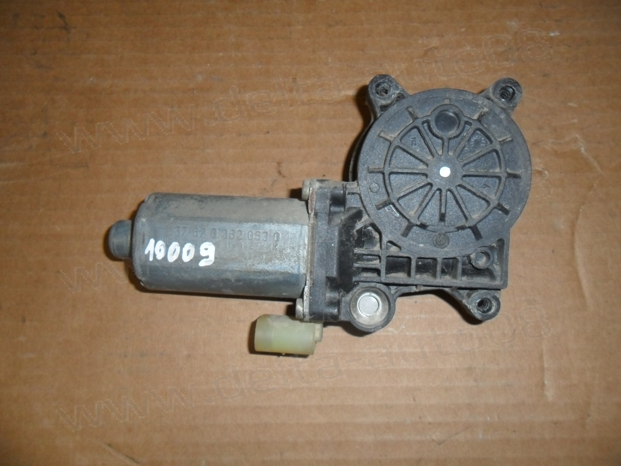 Мотор стъклоповдигач, заден ляв, BMW X5 E53, E46, E64, E84, 0 130 821 716, 0130821716, 67 62 8 362 063 0, 676283620630
