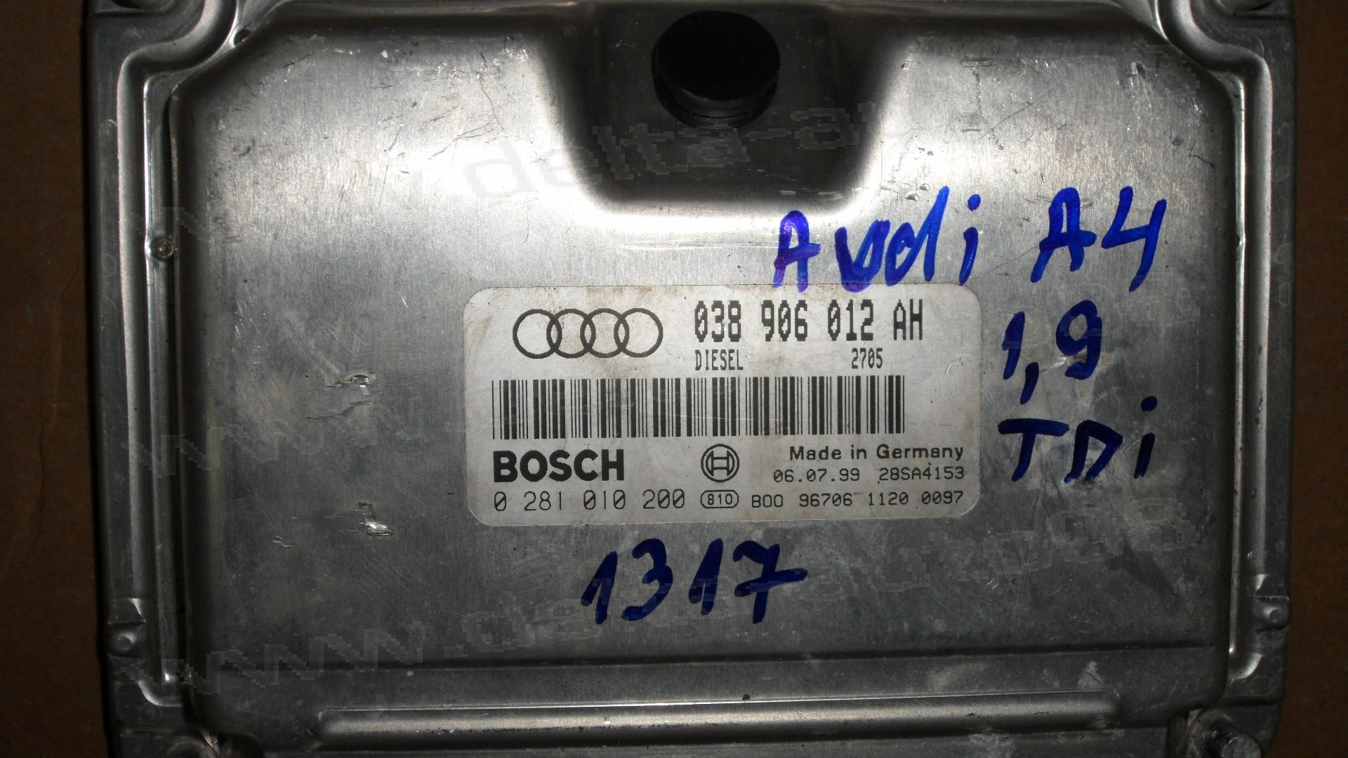 Компютър двигател за Audi A4 1.9 TDI  110HP   038906012AH, 038 906 012 AH, 0 281 010 200, 0281010200