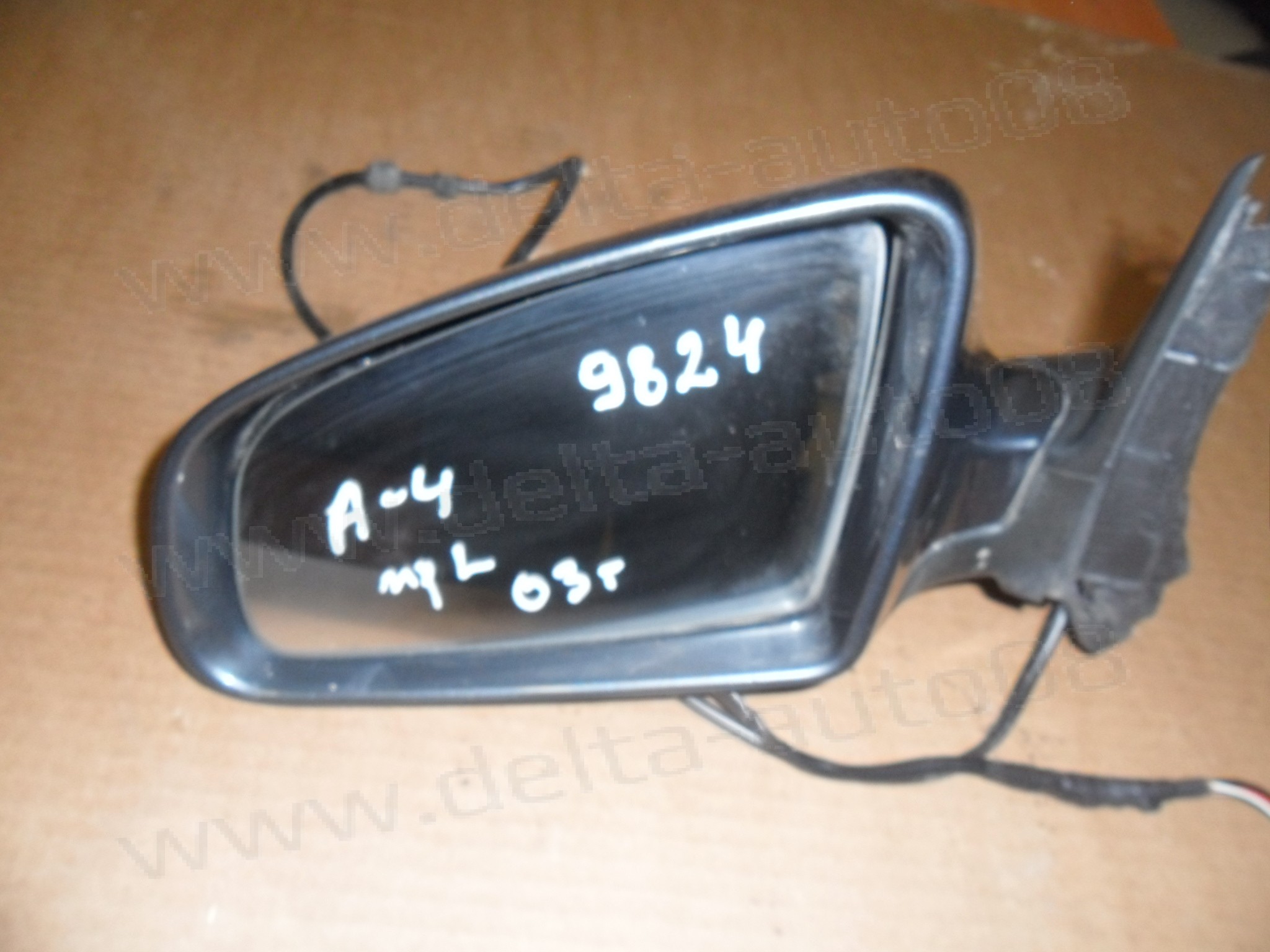 Огледало ляво за Audi A4, 2000-2005г., електрическо 