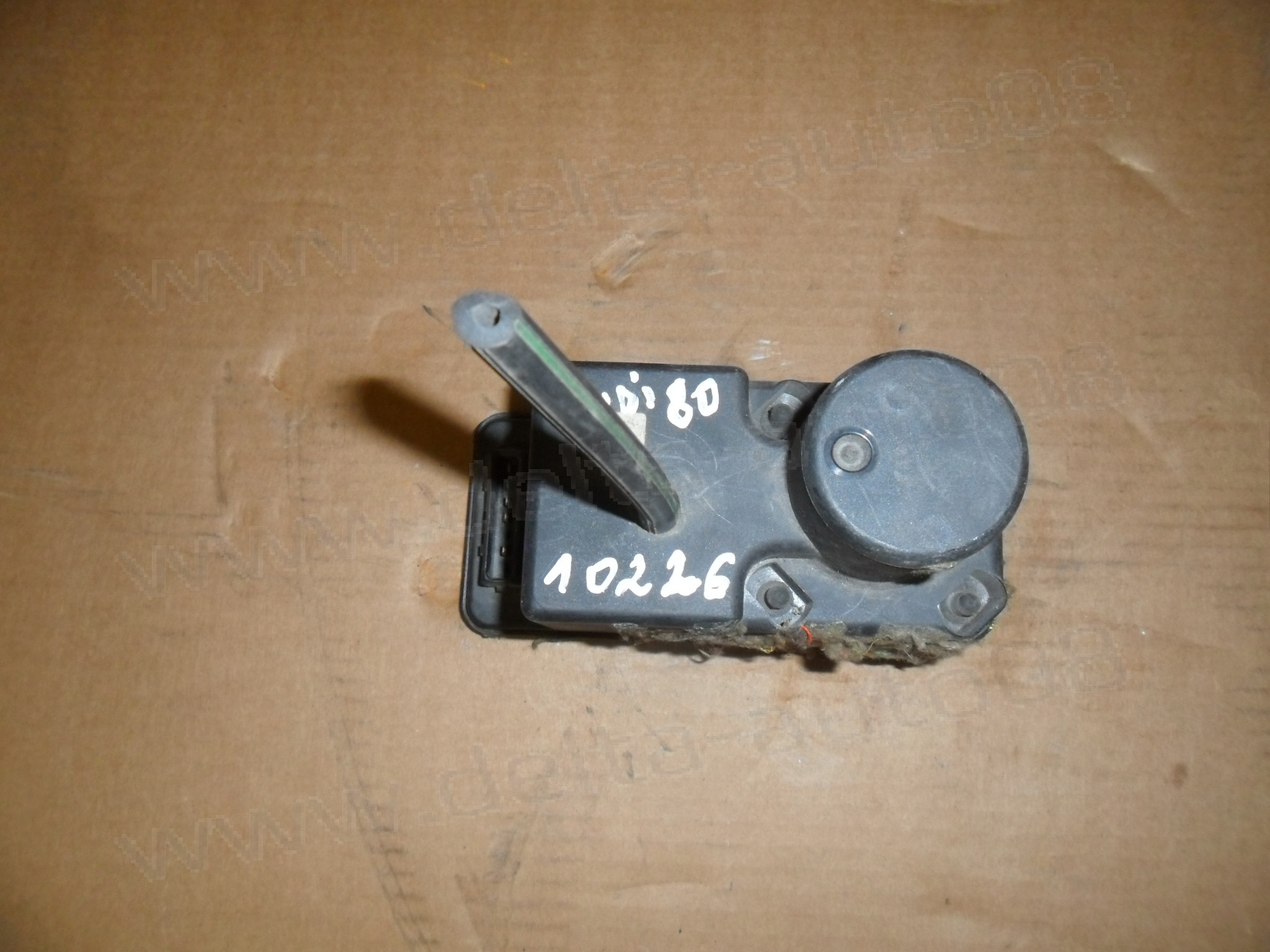 Вакуум помпа централно заключване за Audi 80, 90, 443 862 257 D, 443862257D