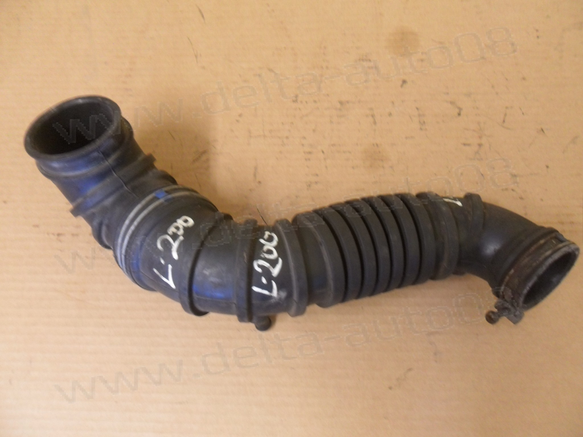 Гофриран маркуч за Mitsubishi L200, Pajero, 2.5 TD, 1996-2006г., MR127412 