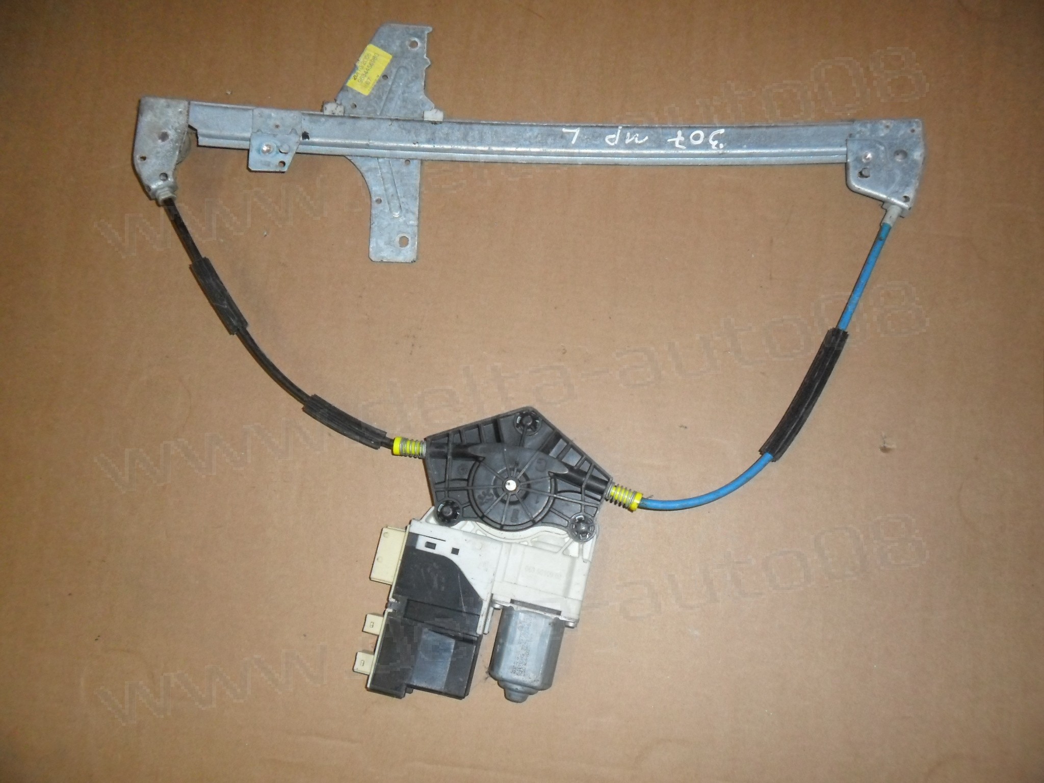 Стъклоповдигач, преден ляв, Peugeot 307, 2000-2007г., 9634456980 