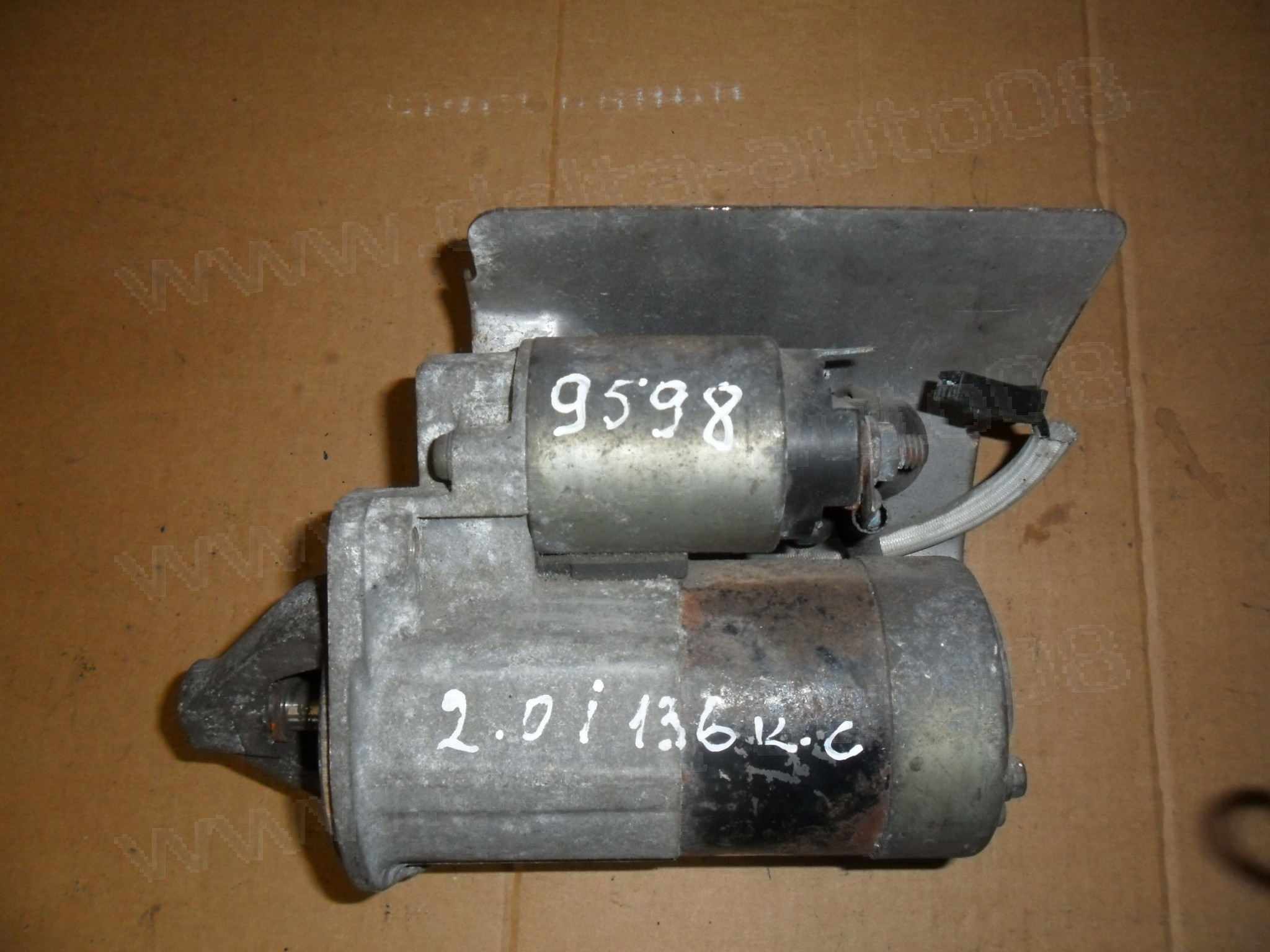 Стартер за Mitsubishi Space Wagon, 2.0, 2000-2005г., M000T81181