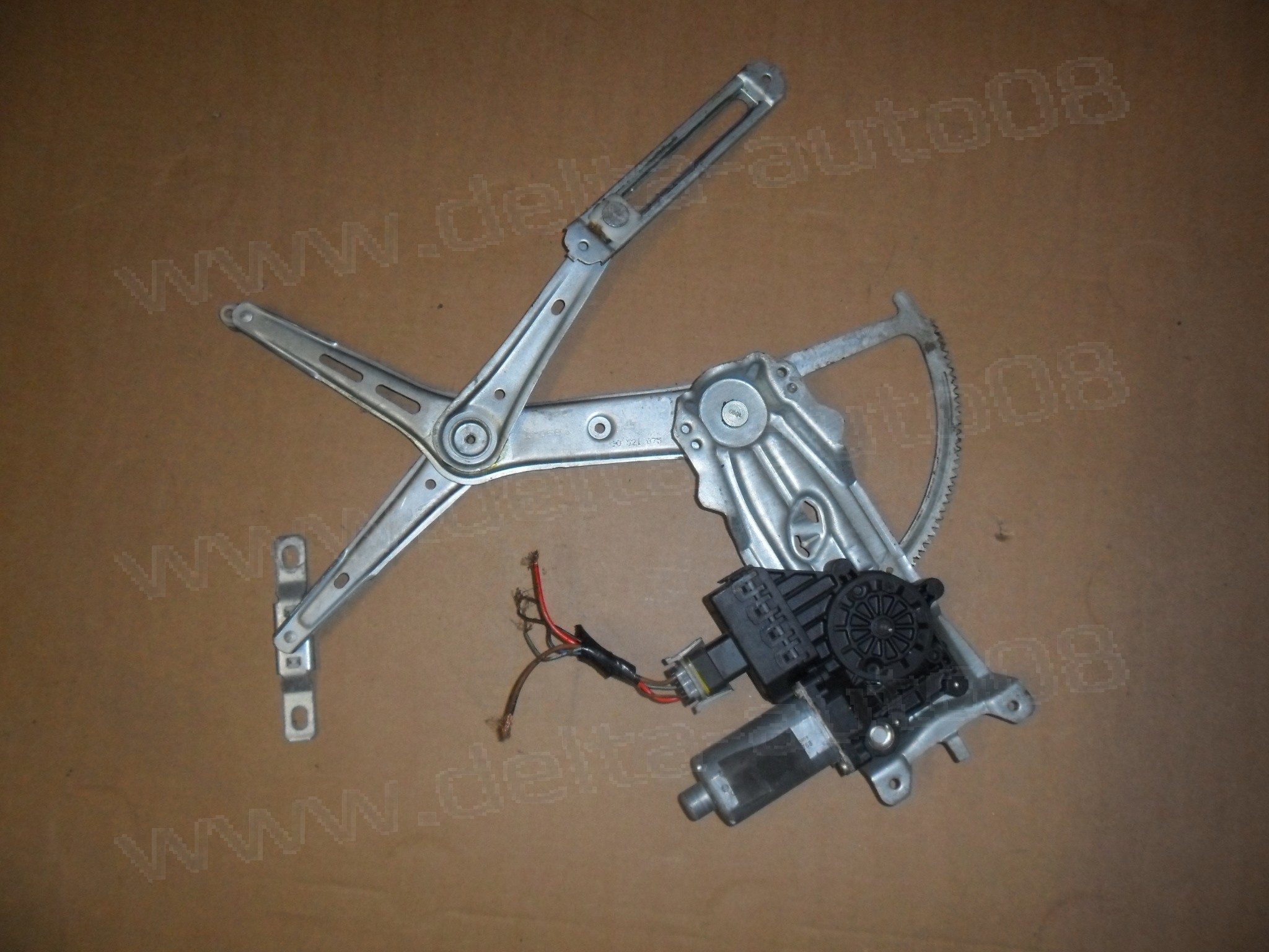 Стъклоповдигач, преден ляв, Opel Astra G, 1998-2005г., 90 521 875, 90521875, 2 врати