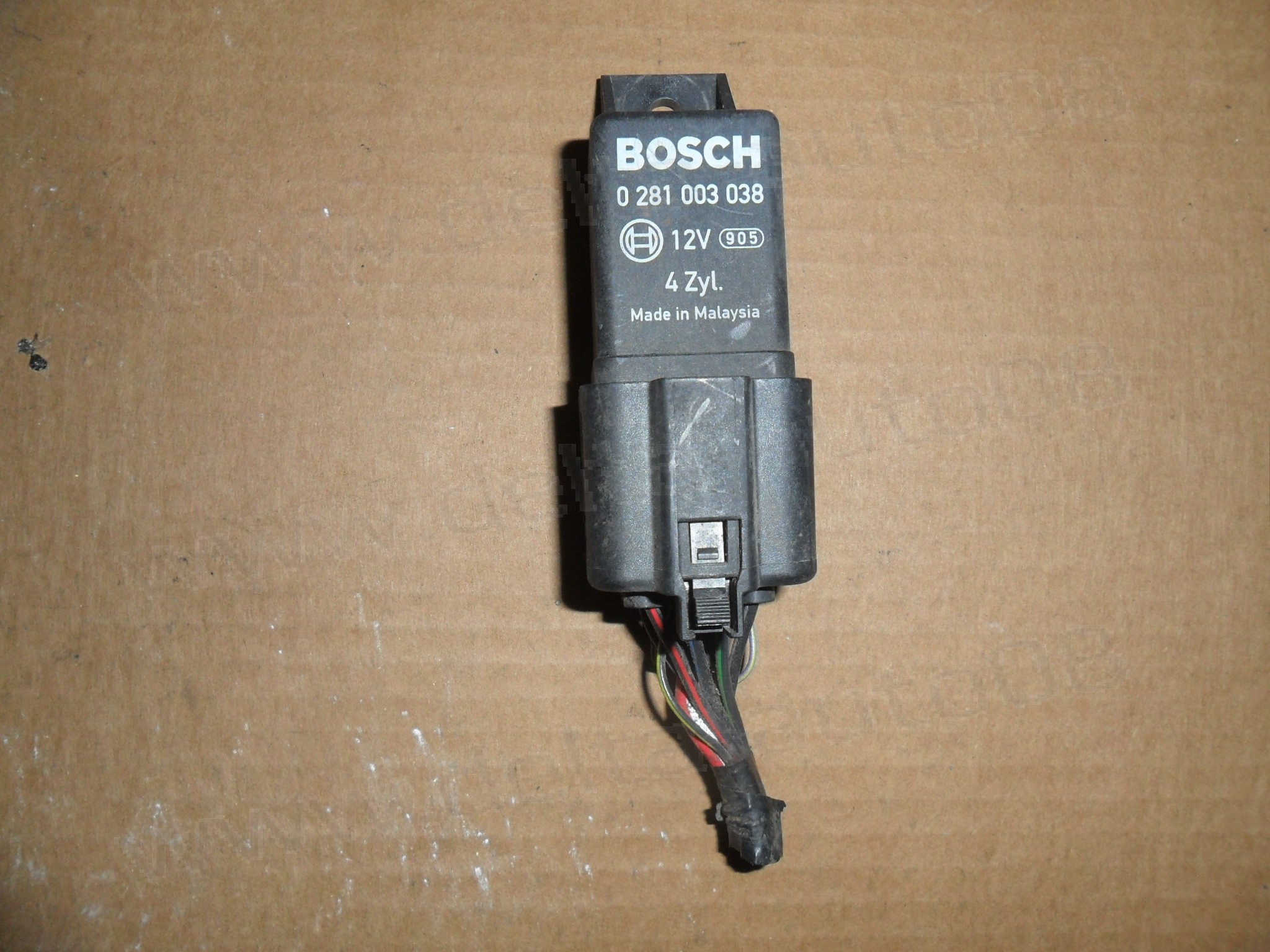 Реле подгревни свещи, VW Touran, Golf V,  2003-2009г.,  TDI,  0281003038, 0 281 003 038, 038 907 281 D, 038907281D 