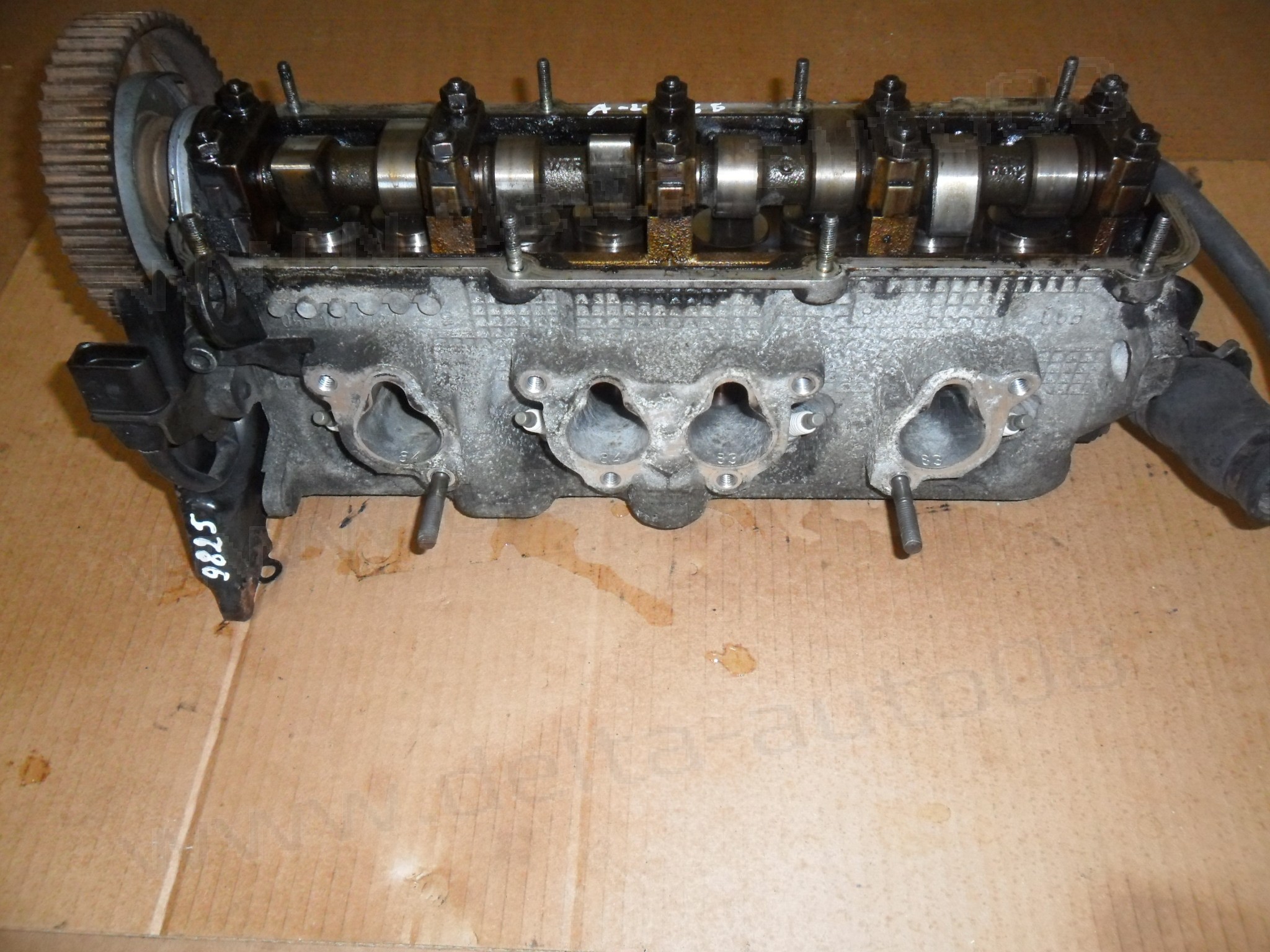 Цилиндрична глава за Audi A4, A3, VW Golf IV, Passat, 1.6, 06B 103 373 A, 06B103373A