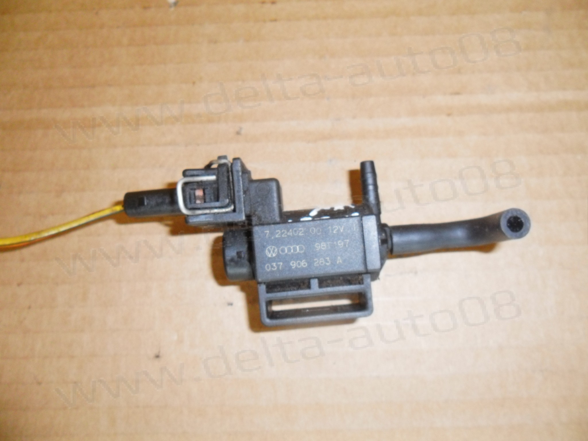 Вакуум клапан за Audi, VW, 1.6 i, 7.22402.00, 72240200, 037 906 283 A, 037906283A