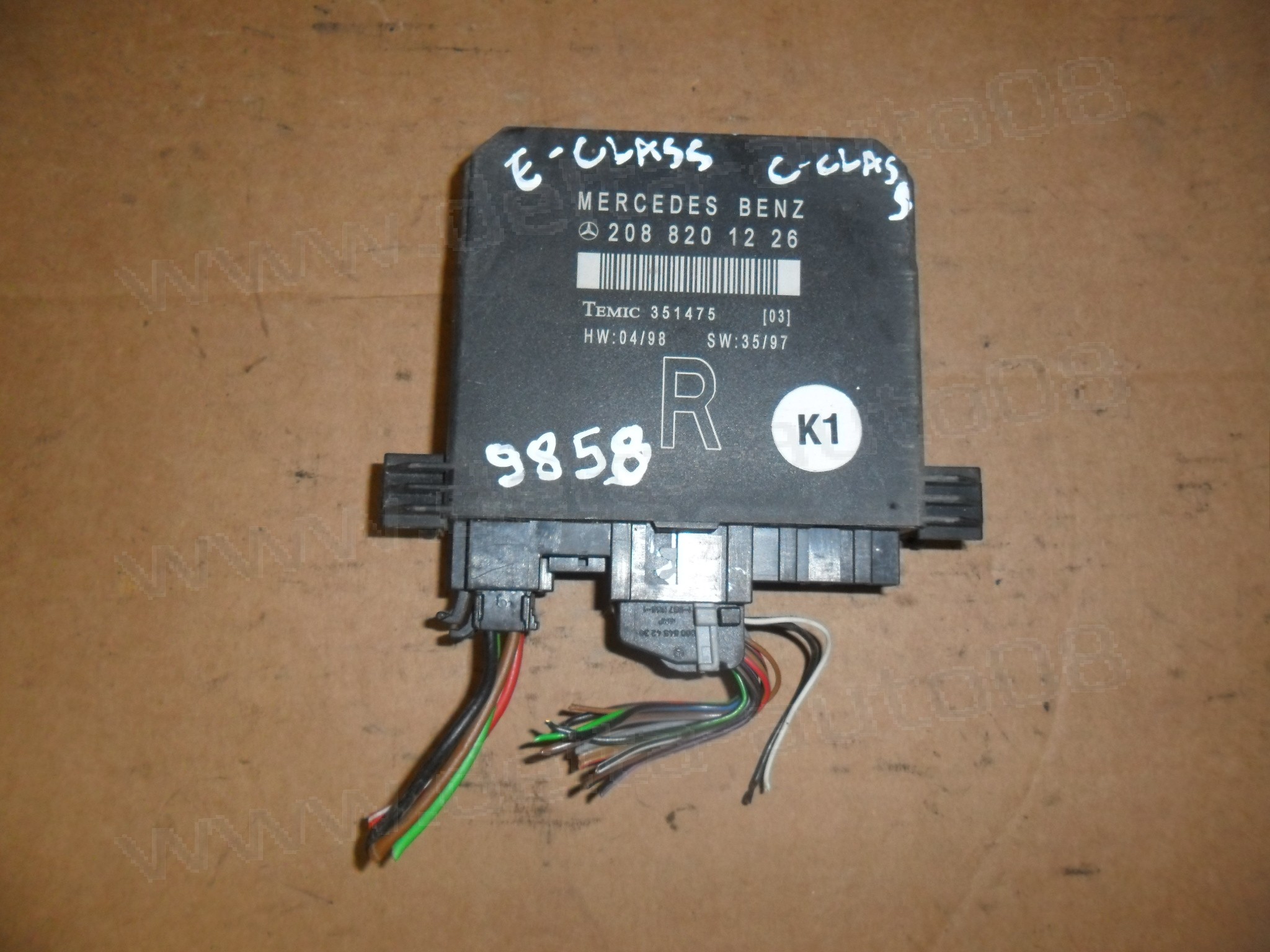 Модул контрол врата, дясна, Mercedes E-Class, C-Class, 1996-2003г., 208 820 12 26, 2088201226
