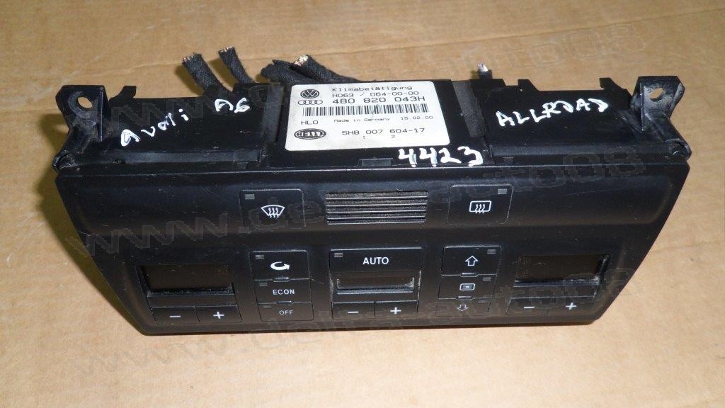 Панел контрол климатроник за Audi A6, 1998-2001г.,   4B0 820 043 H, 4B0820043H, 5HB 007 604-17, 5HB00760417