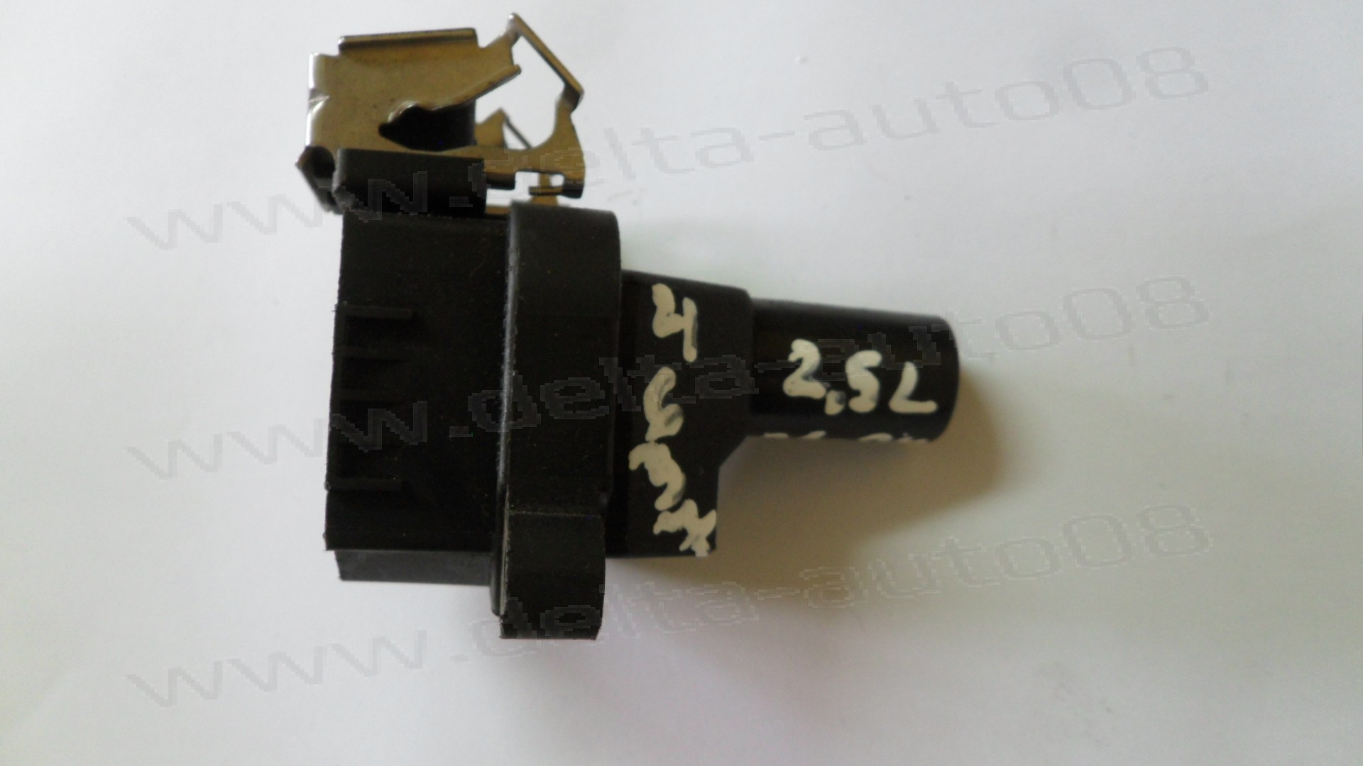 Бобина за BMW 3  E46 2.5  2001-2004г.   0 221 504 004, 0221504004, 1 703 227, 1703227