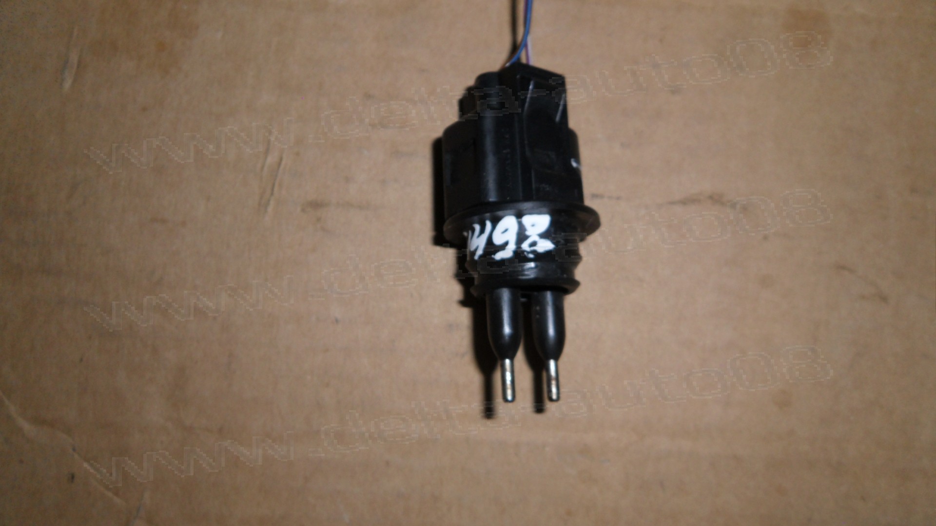 Сензор резервоар охлаждаща течност за VW, Audi, Skoda, Seat 1.9  2001 - 2005г  1 J0 973 202, 1J0973202