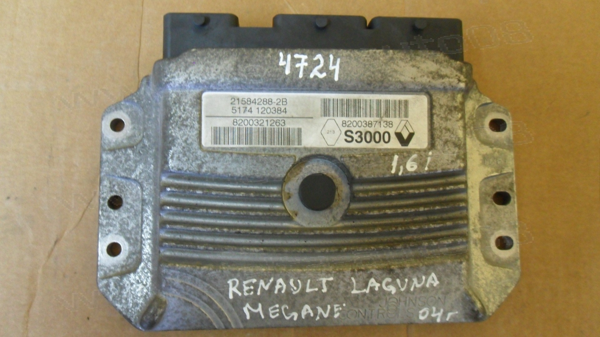 Компютър двигател за Renault Laguna, Megane 1.6i 2004г., 8200321263, 8200387138, 21584288-2B, S300, 215842882B, 21584288 2B