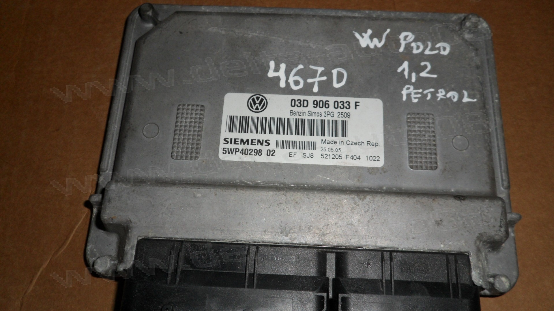 Компютър двигател за VW Polo 1.2 Petrol   03D 906 033 F, 03D906033F, 5WP40298 02, 5WP4029802, 5WP40298, 3PG 2509, 3PG2509 