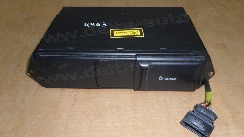 CD чейнджър за VW Jetta, Golf, Passat B5   1999 - 2005г.   1J6 035 111, 1J6035111