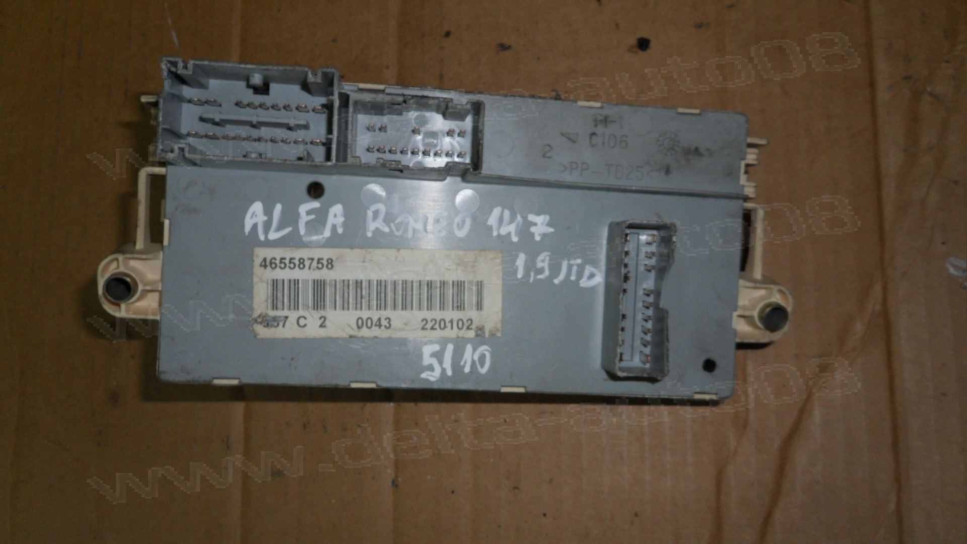 Кутия предпазители, BSI модул за Alfa Romeo 147   1.9 JTD, 46558758, 501208500090