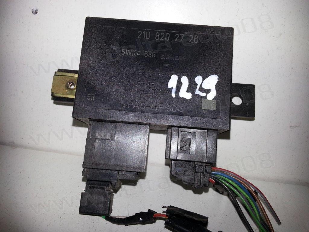 Имобилайзер за Mercedes C-Class, W202, 1996-2001г., 210 820 28 26, 5WK4 687, 5WK4687, 2108202826