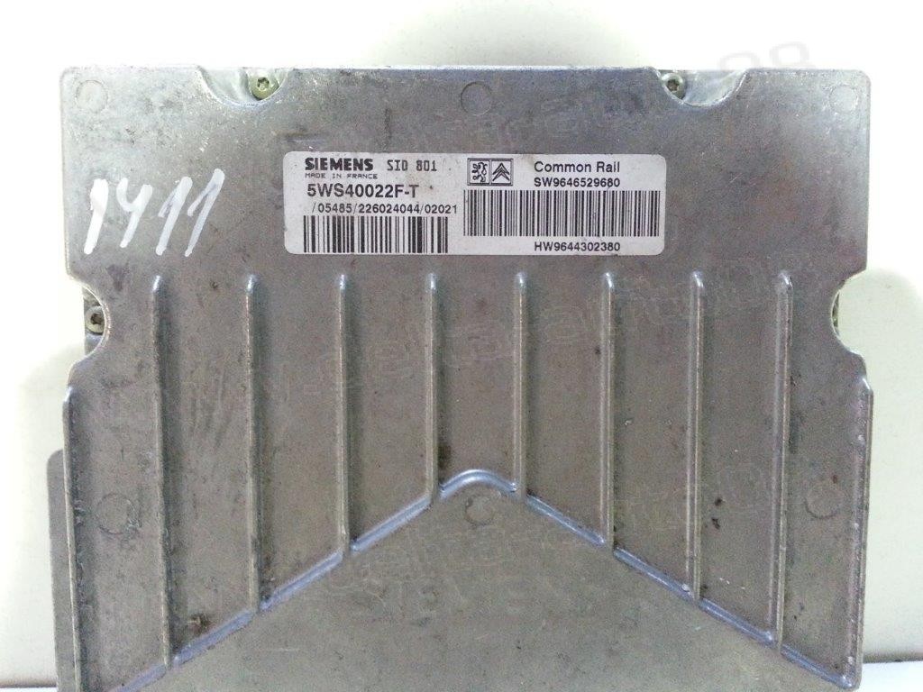 Компютър двигател за Citroen C5 2.0 HDI  SW9646529680 - 2001г. - 2004г
