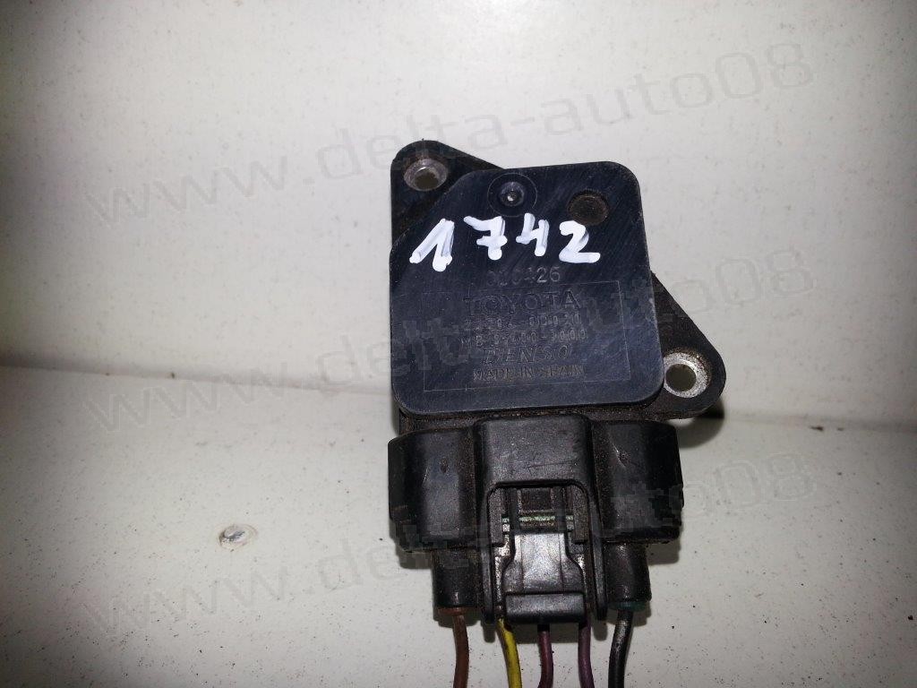 Дебитомер за Toyota Avensis 1.6 / 1.8   22204-0D020