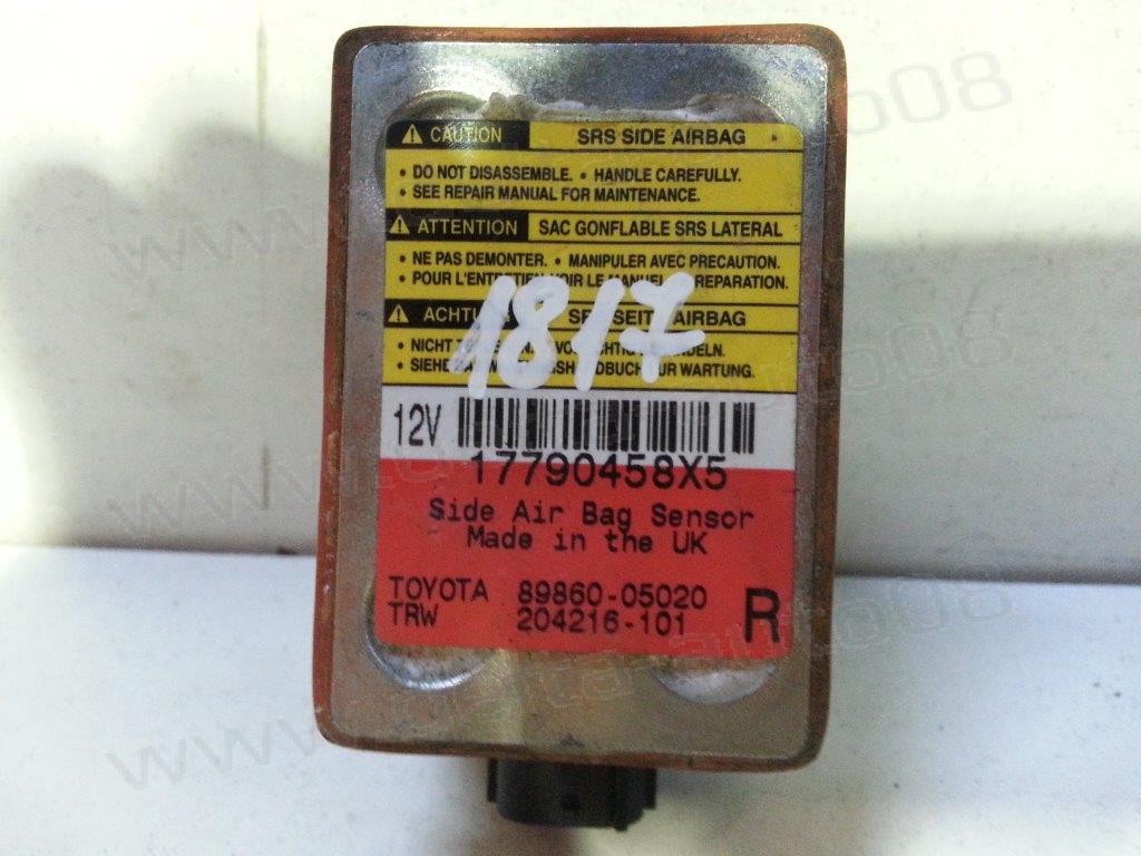 Сензор Airbag за Toyota Avansis D4D 2.0   89860-05020