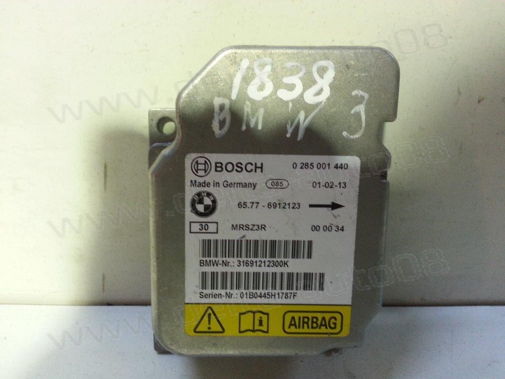 Сензор Airbag за BMW 3 E46, 5 E39, 7 E38    65.77 6912123
