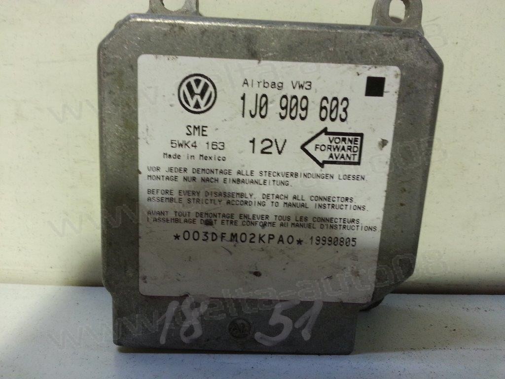Сензор Airbag за VW Golf 4   1J0909603